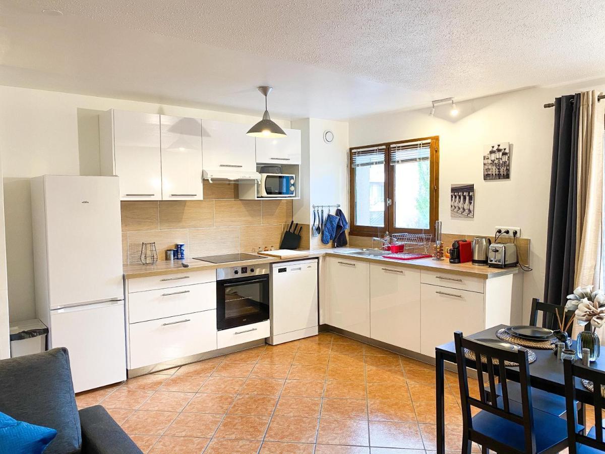 Luxueux Appartement Evry Centre - Parking - Rer A 10 Min Courcouronnes 외부 사진